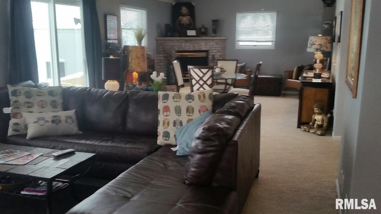 8921 Knoxville Road Milan, IL 61264 - Photo 8 of 19 Gallery Image 8