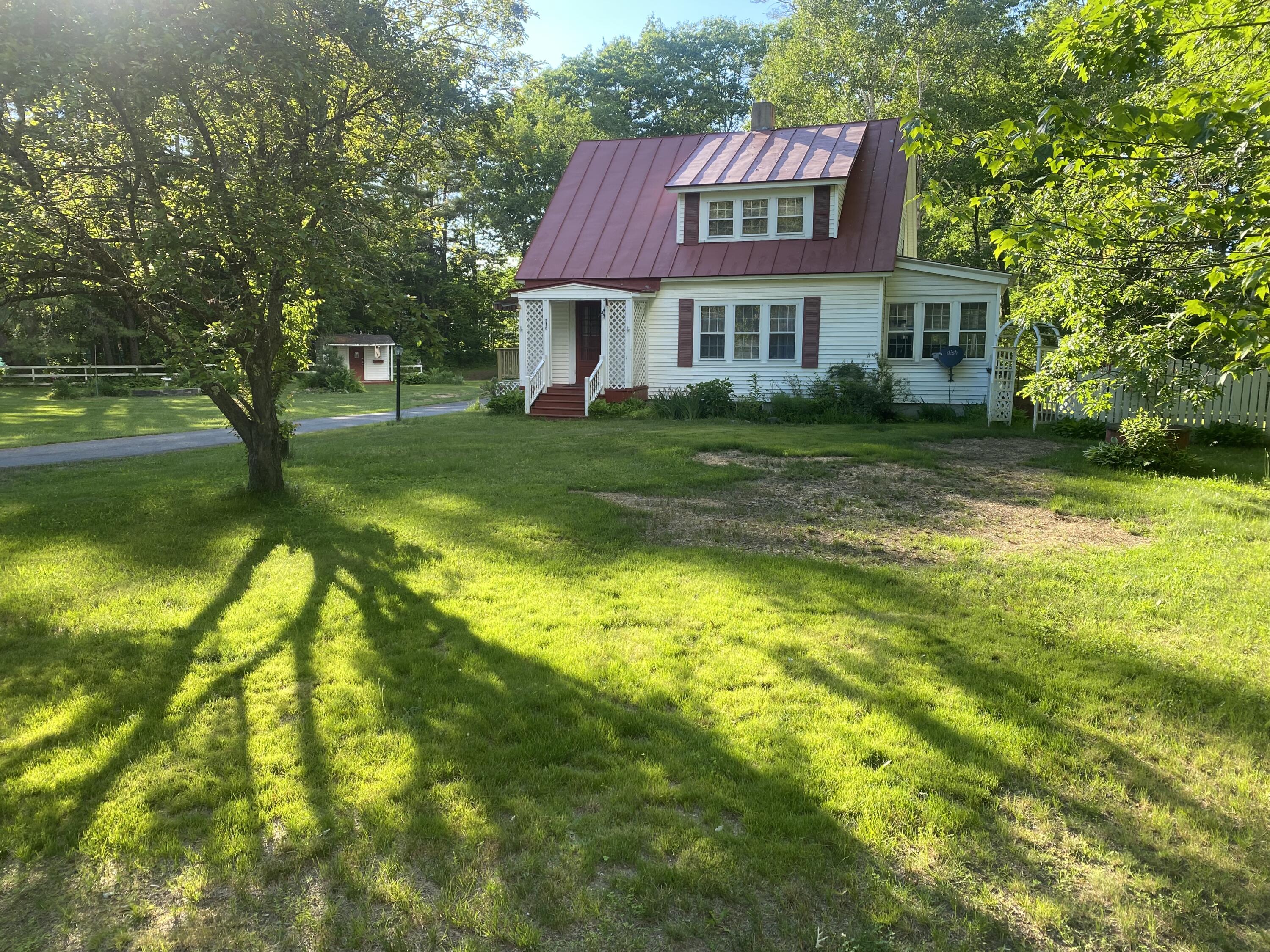 316 Canaan Road Skowhegan, ME 04976 - Photo 5 of 41 5 Front