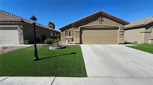 $349,888 | 5692 Great Eagle Court, Las Vegas, NV 89122