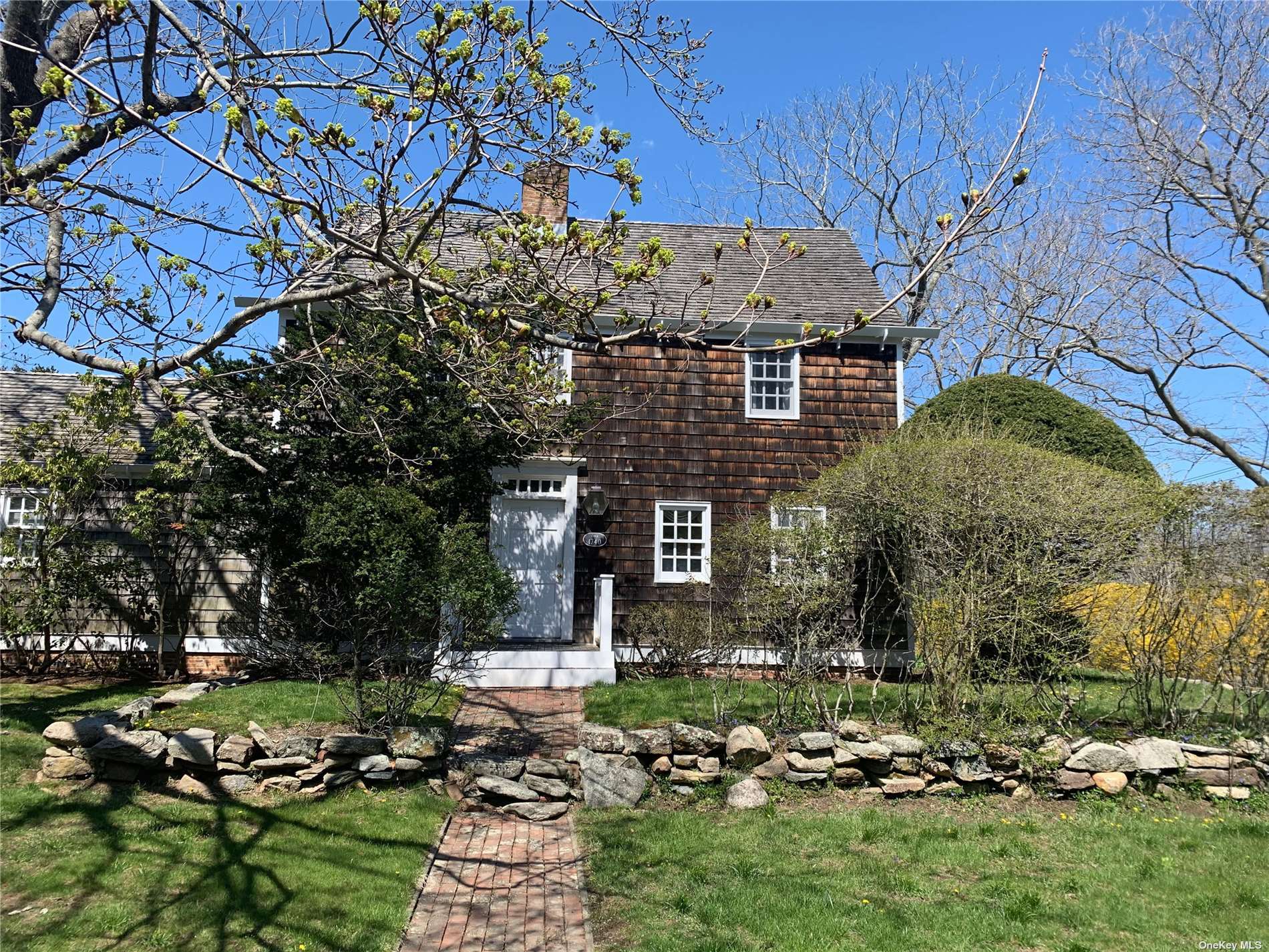 690 Ocean Road, Bridgehampton, NY 11932 Compass