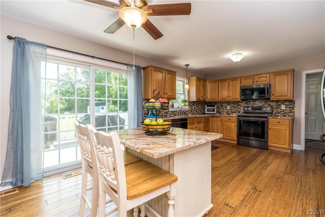 2626 Scout House Road Slatington, PA 18080 - Photo 8 of 39