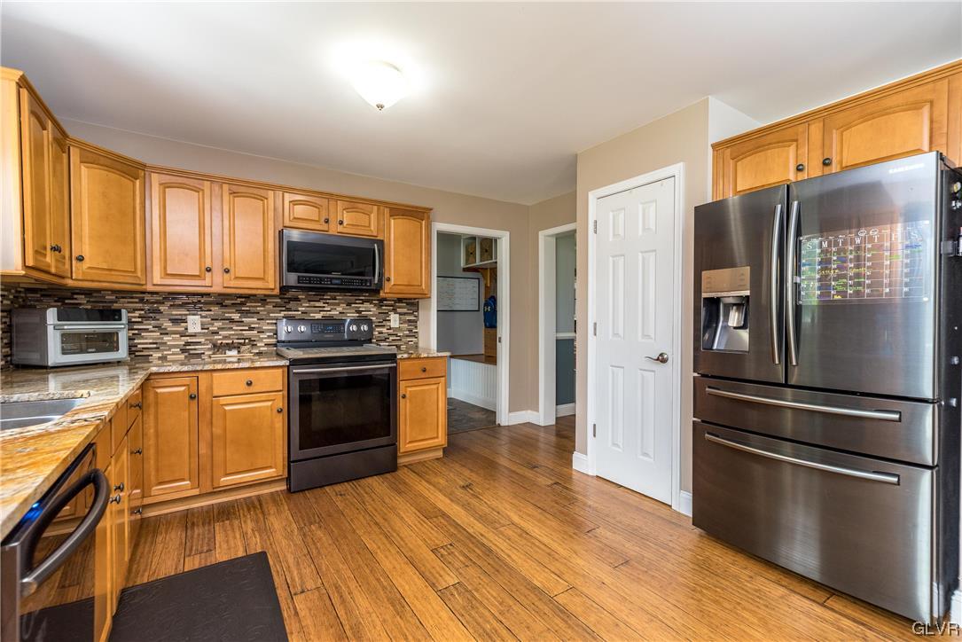 2626 Scout House Road Slatington, PA 18080 - Photo 10 of 39