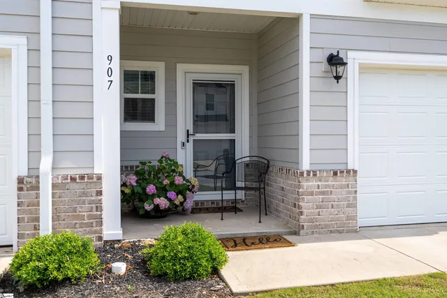 $249,000 | 907 Yarn Way, Greer, SC 29651