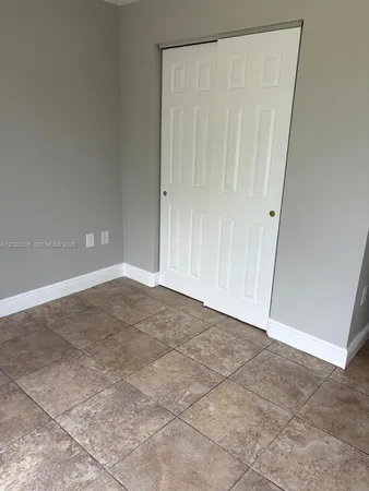 $2,100 | 948 Southwest 3rd Street, Unit 205, Miami, FL 33130