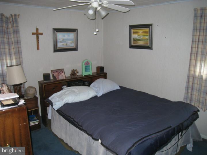 26 Candlestick Road Clementon, NJ 08021 - Photo 13 of 18 Gallery Image 13