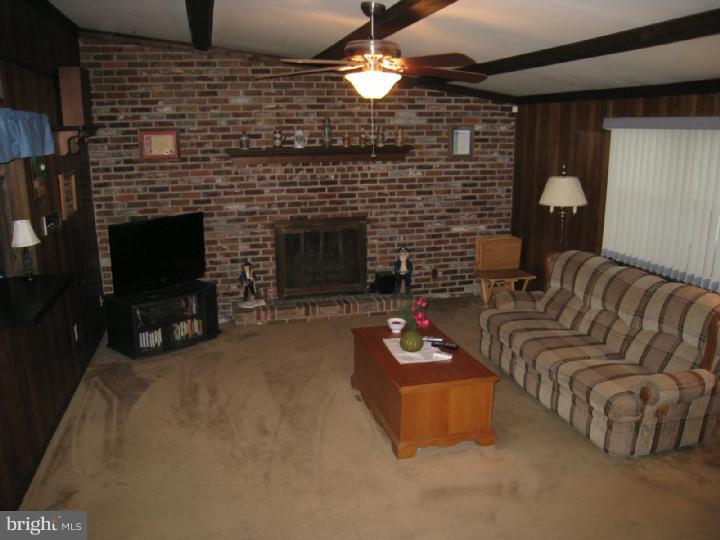 26 Candlestick Road Clementon, NJ 08021 - Photo 7 of 18 Gallery Image 7