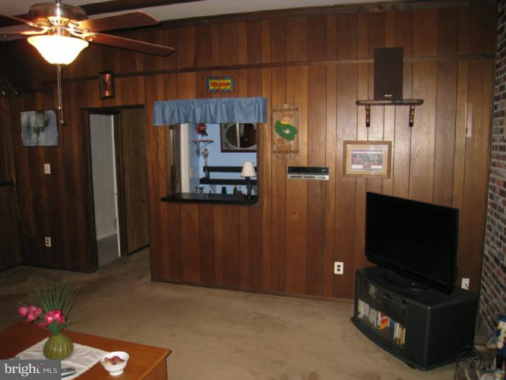 26 Candlestick Road Clementon, NJ 08021 - Photo 9 of 18 Gallery Image 9