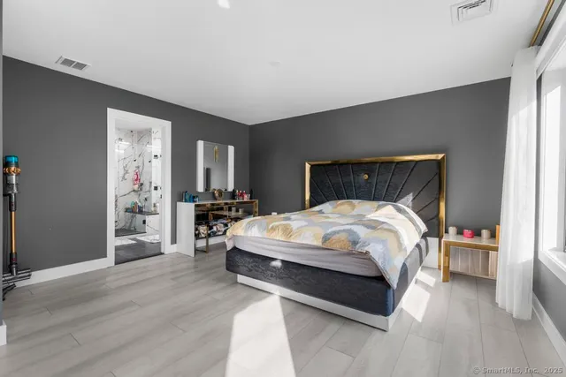 $879,000 | 6 Vinnie Drive, Wethersfield, CT 06109