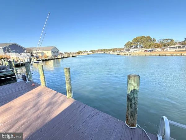 $270,000 | 37097 Sandpiper Road, Unit 9, Long Neck, DE 19966