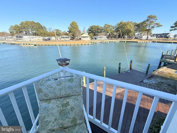 $270,000 | 37097 Sandpiper Road, Unit 9, Long Neck, DE 19966
