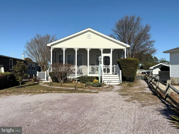 $270,000 | 37097 Sandpiper Road, Unit 9, Long Neck, DE 19966