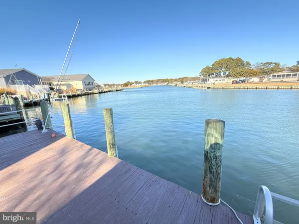 $270,000 | 37097 Sandpiper Road, Unit 9, Long Neck, DE 19966