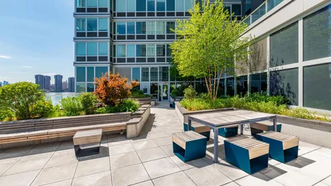 $6,124 | 52-03 Center Boulevard, Unit 2205 | Long Island City