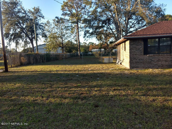 85733 Dick King Road Yulee, FL 32097 - Photo 5 of 52 front to back crossed fenced