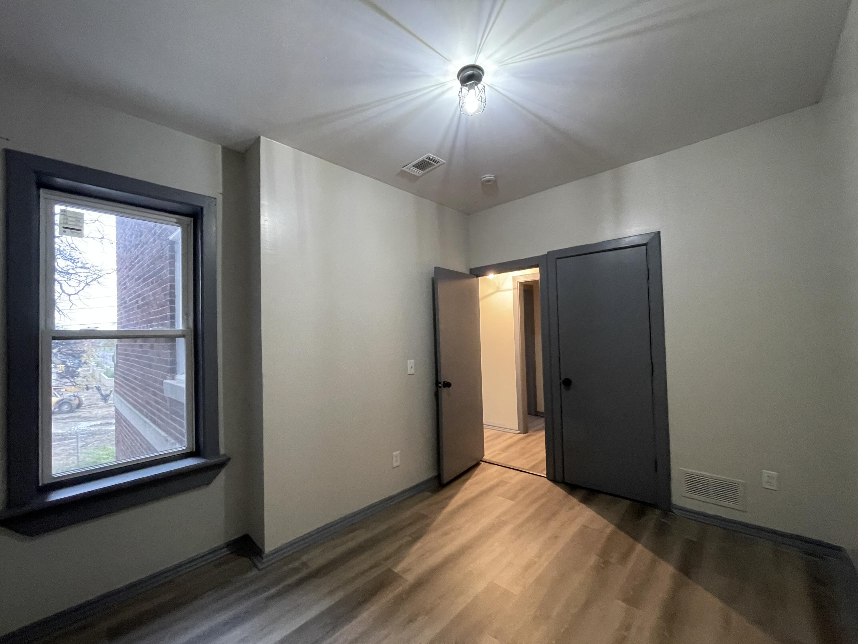 4031 Wesson Street, Unit 305 Detroit, MI 48210 - Photo 4 of 9 IMG_1203