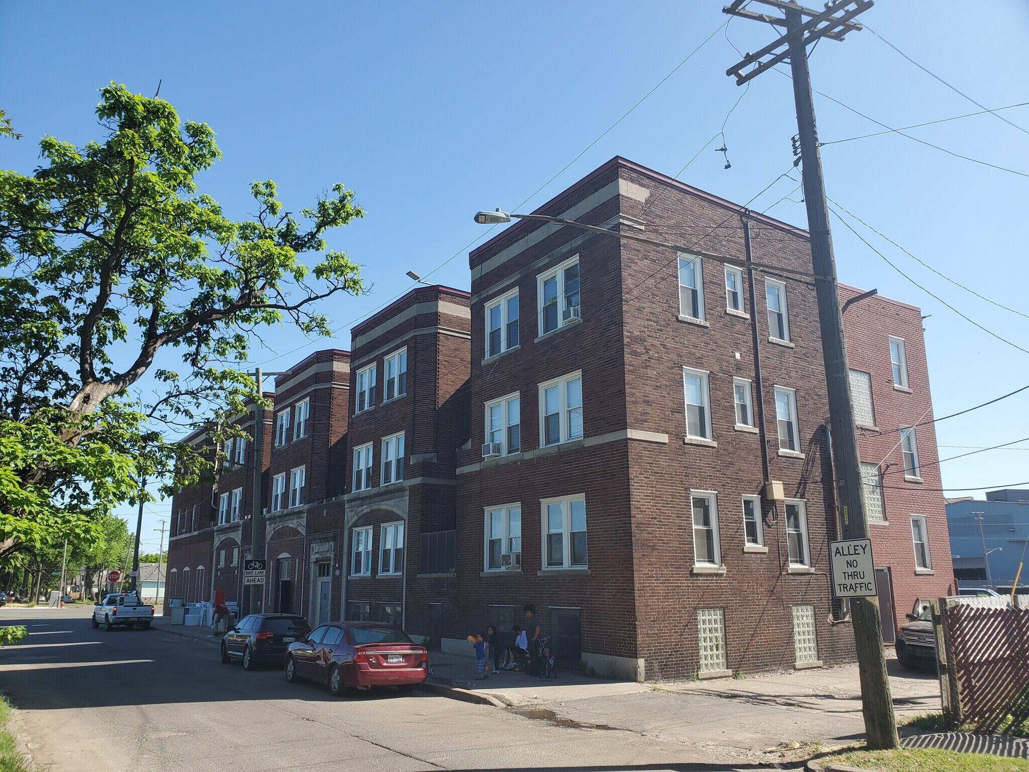 4031 Wesson Street, Unit 305 Detroit, MI 48210 - Photo 8 of 9 Copy of 301