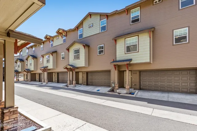 $597,500 | 2545 West Cripple Creek Drive, Flagstaff, AZ 86001