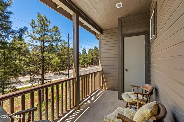 $597,500 | 2545 West Cripple Creek Drive, Flagstaff, AZ 86001