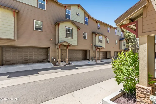 $597,500 | 2545 West Cripple Creek Drive, Flagstaff, AZ 86001