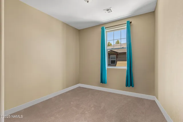 $597,500 | 2545 West Cripple Creek Drive, Flagstaff, AZ 86001