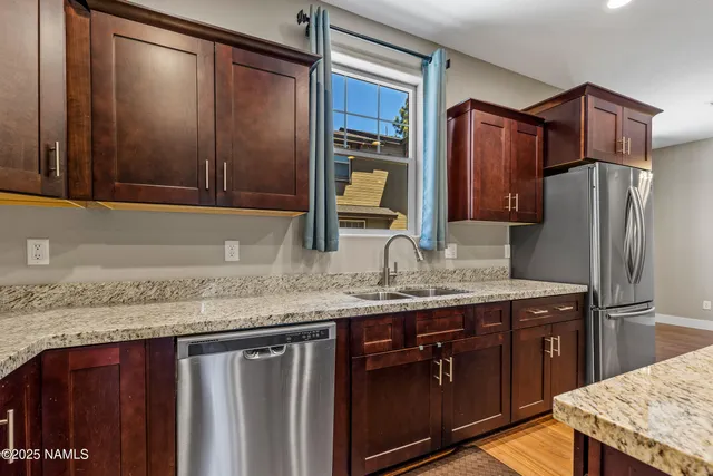 $597,500 | 2545 West Cripple Creek Drive, Flagstaff, AZ 86001