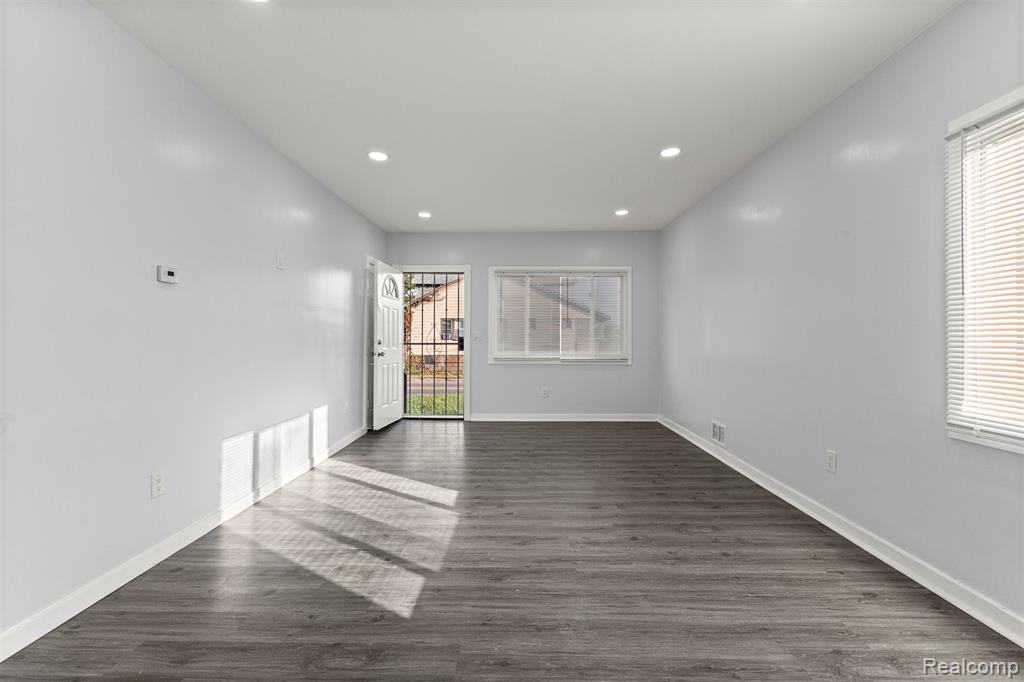 7007 Joy Road Detroit, MI 48204 - Photo 5 of 45 Gallery Image 5