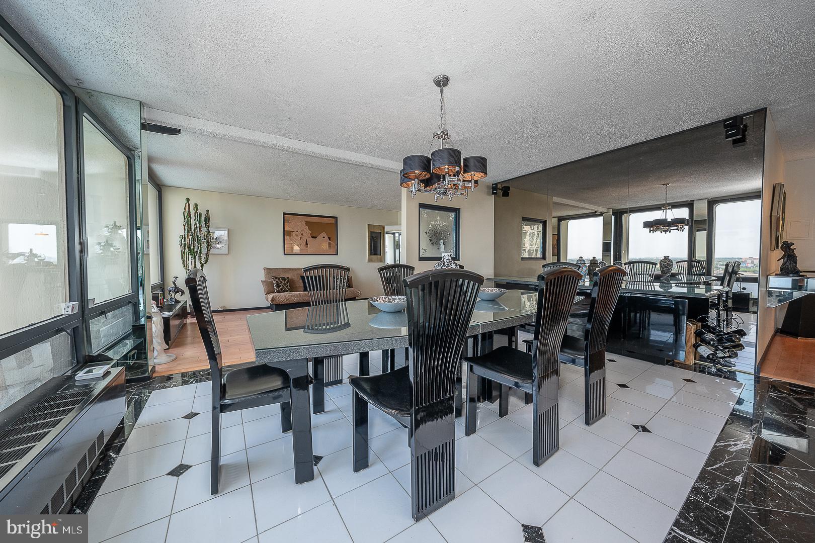 210 Locust Street, Unit 14AHW Philadelphia, PA 19106 - Photo 25 of 65