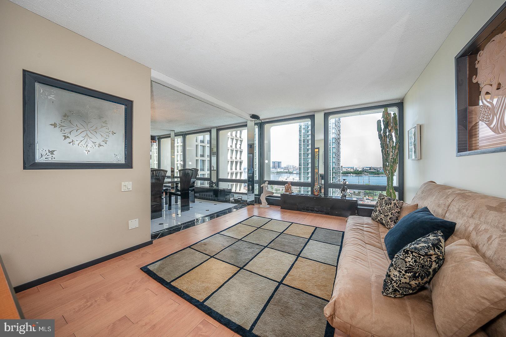 210 Locust Street, Unit 14AHW Philadelphia, PA 19106 - Photo 34 of 65