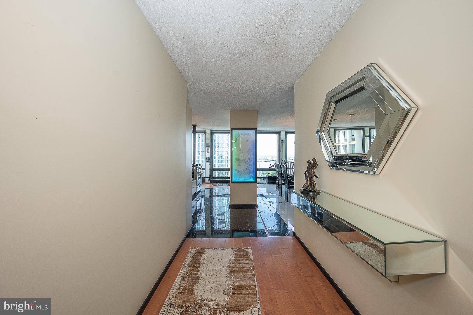 210 Locust Street, Unit 14AHW Philadelphia, PA 19106 - Photo 5 of 65