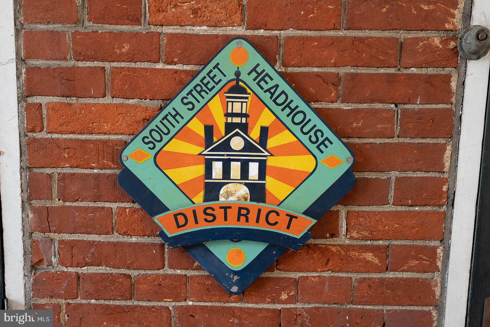 210 Locust Street, Unit 14AHW Philadelphia, PA 19106 - Photo 63 of 65