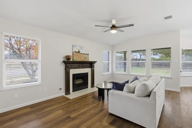 $425,000 | 1509 Continental Pass, Cedar Park, TX 78613