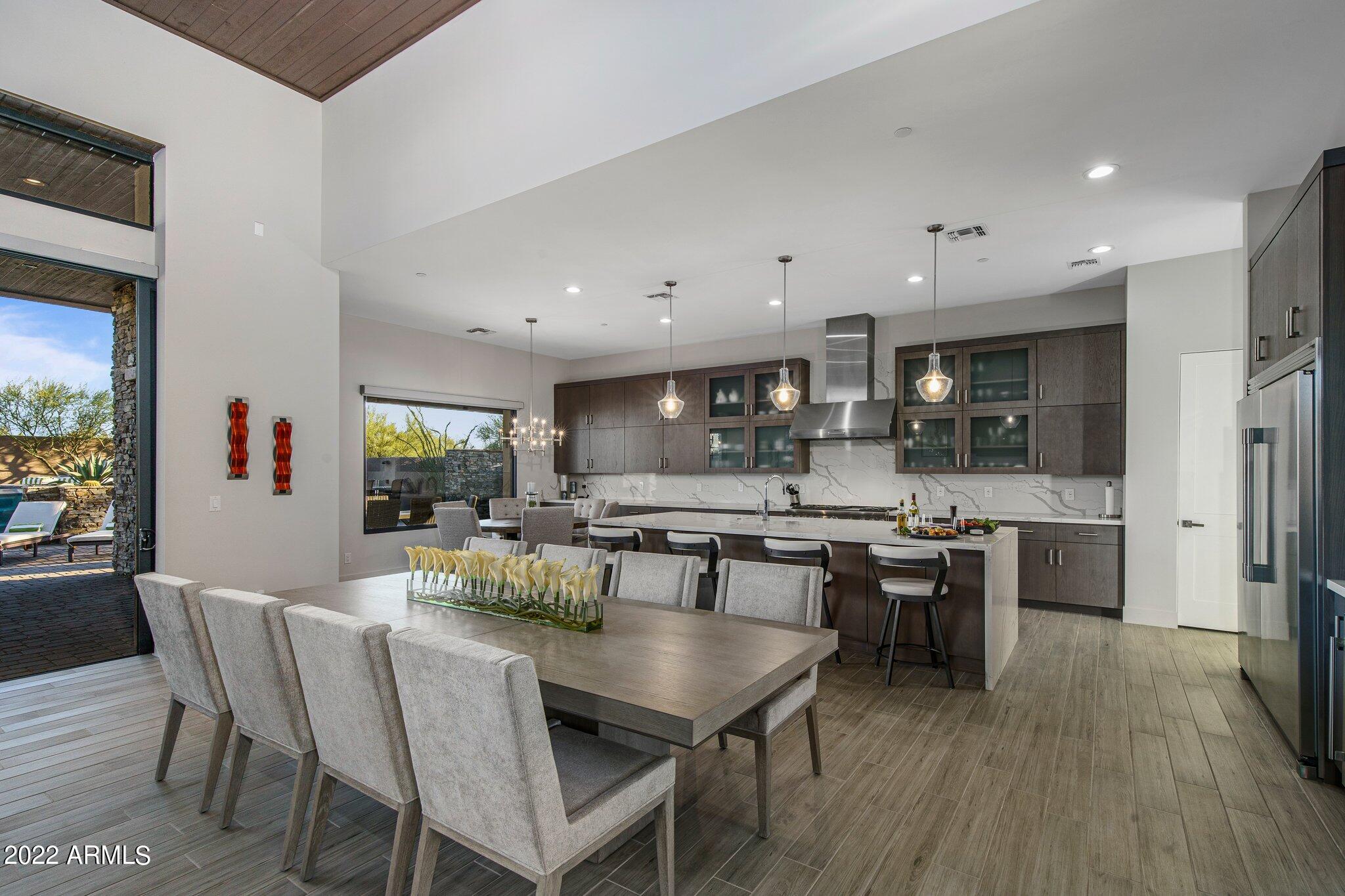 10297 East Joy Ranch Road Scottsdale, AZ 85262 - Photo 4 of 34 Dining and kitchen