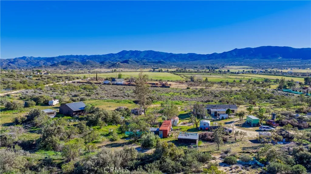 1 Apple Anza, CA 92539 - Photo 15 of 69