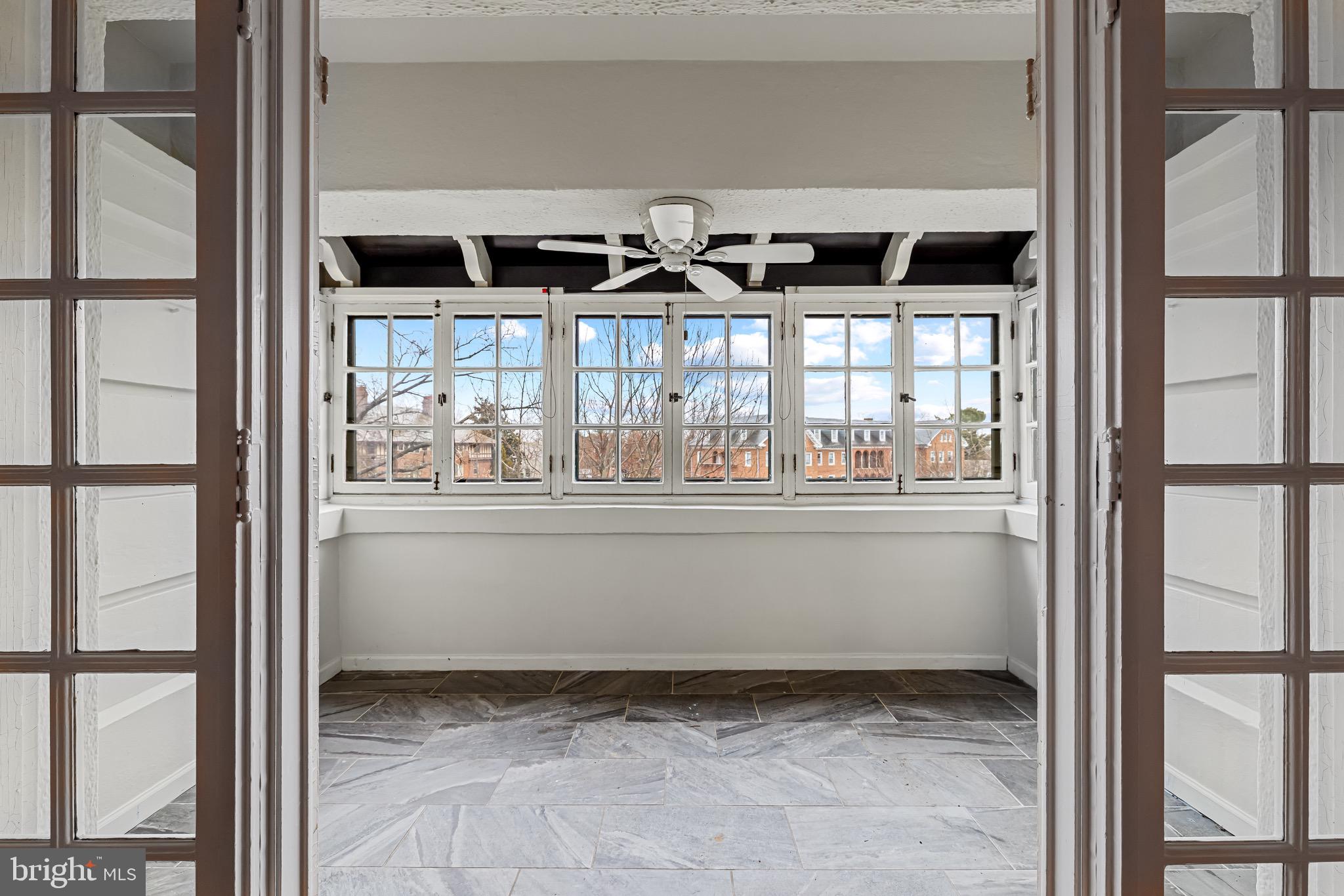 4300 Roland Avenue, Unit 302 Baltimore, MD 21210 - Photo 6 of 43 a view of front door