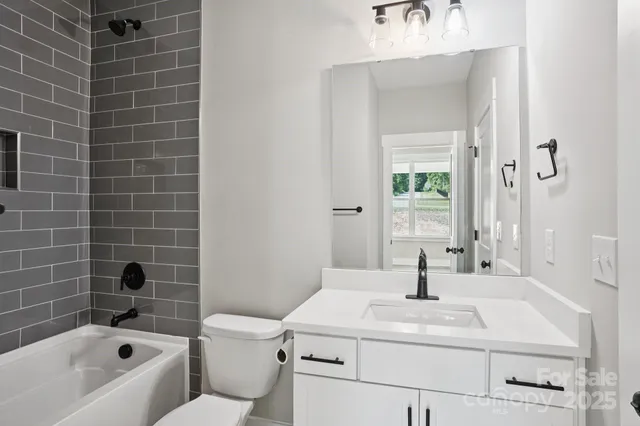 $799,999 | 217 Heartland Drive, Rock Hill, SC 29732