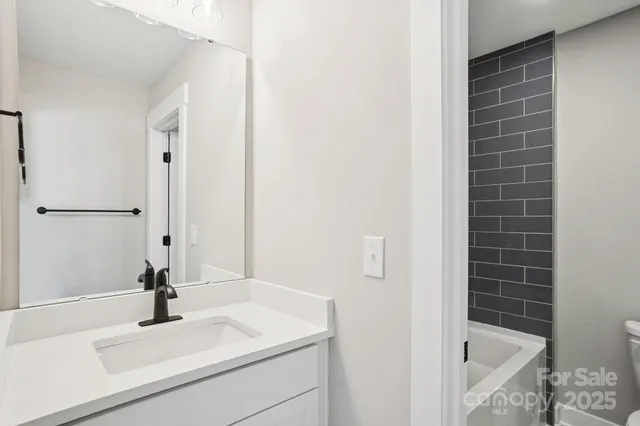 $799,999 | 217 Heartland Drive, Rock Hill, SC 29732