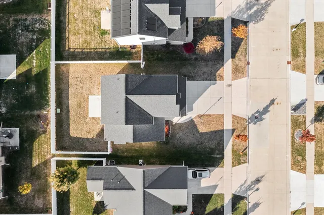 $418,900 | 3901 Slate Drive, Champaign, IL 61822