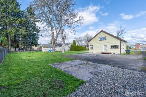 $446,000 | 1215 30th Avenue, Longview, WA 98632