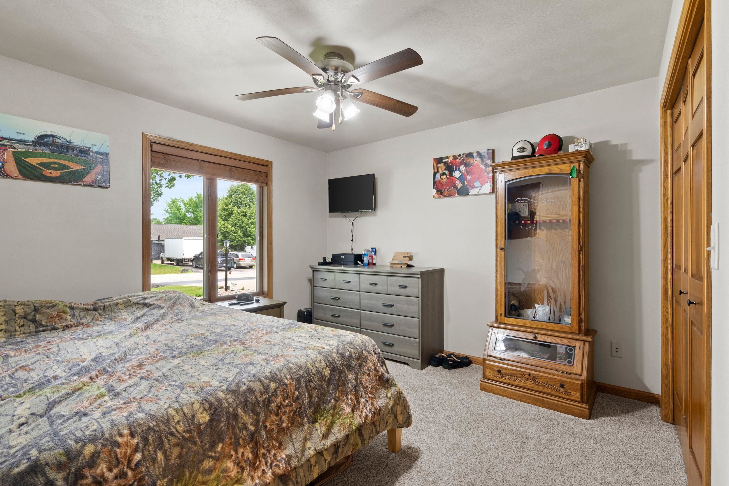 W2585 Oakbrook Court Appleton, WI 54915 - Photo 38 of 56