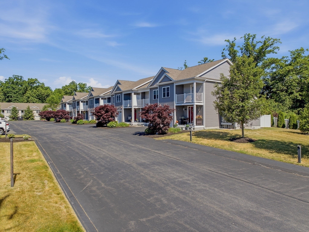 161 Broad Street, Unit 2 Hudson, MA 01749 - Photo 26 of 32