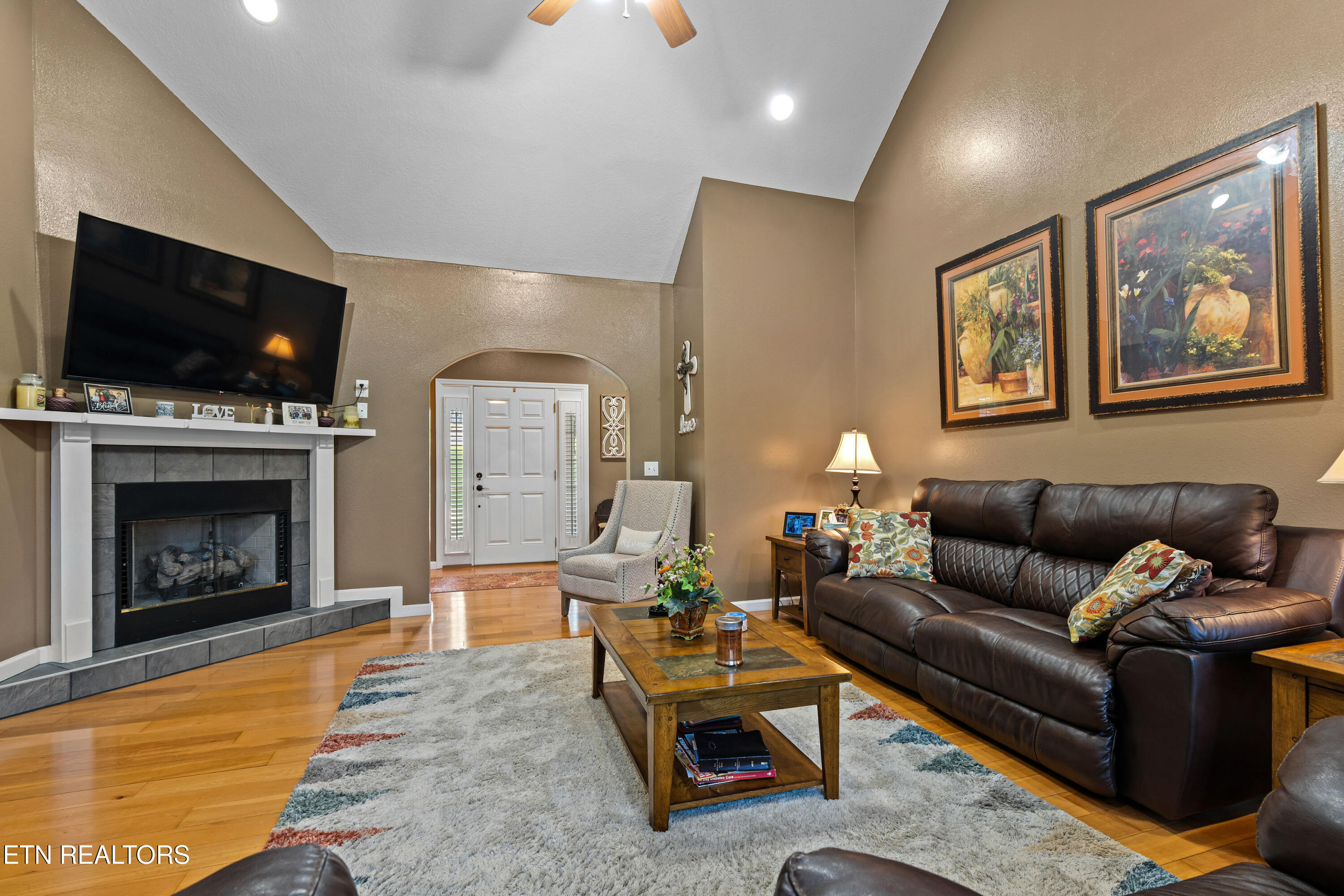328 Hansels Lea Sevierville, TN 37876 - Photo 11 of 59 328-hansels-lea-11