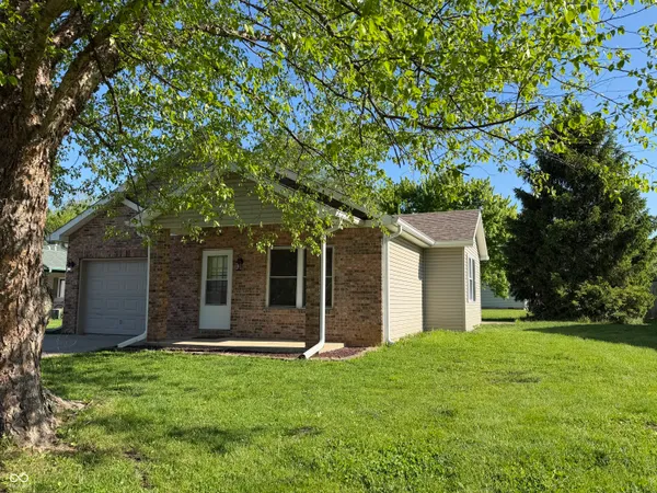 $1,700 | 928 Golden Court, Greencastle, IN 46135