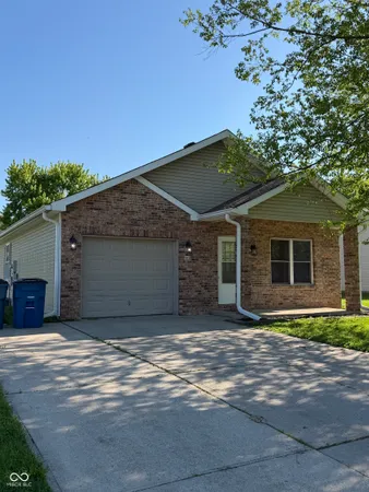 $1,700 | 928 Golden Court, Greencastle, IN 46135