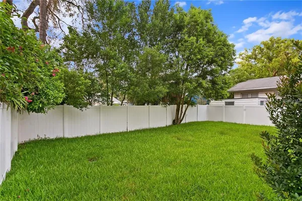 $3,300 | 1014 East Hamilton Avenue, Tampa, FL 33604