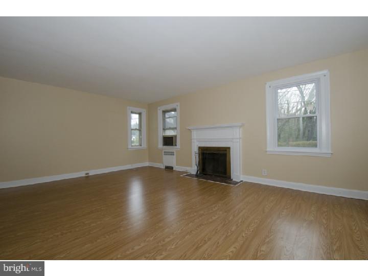 1401 Dorset Lane Wynnewood, PA 19096 - Photo 7 of 25 Gallery Image 7