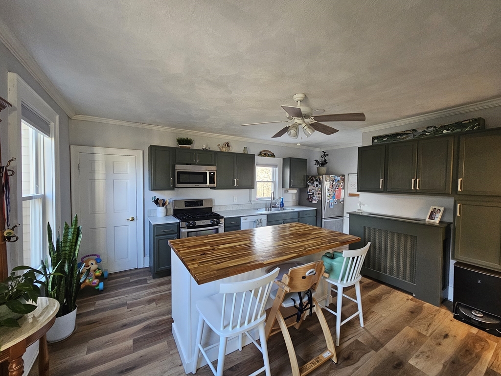 32 Main Street, Unit 4 Foxboro, MA 02035 - Photo 3 of 26