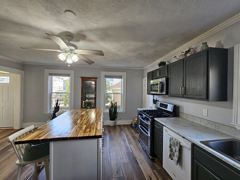 32 Main Street, Unit 4 Foxboro, MA 02035 - Photo 5 of 26