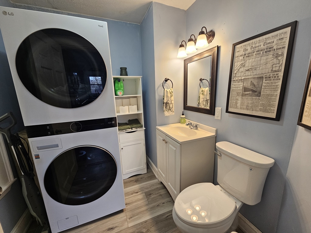 32 Main Street, Unit 4 Foxboro, MA 02035 - Photo 7 of 26