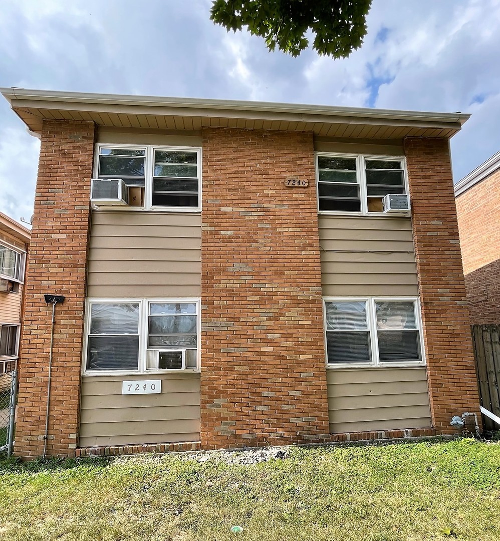 7240 Park Avenue Summit, IL 60501 - Photo 1 of 12 a view of a house with a window