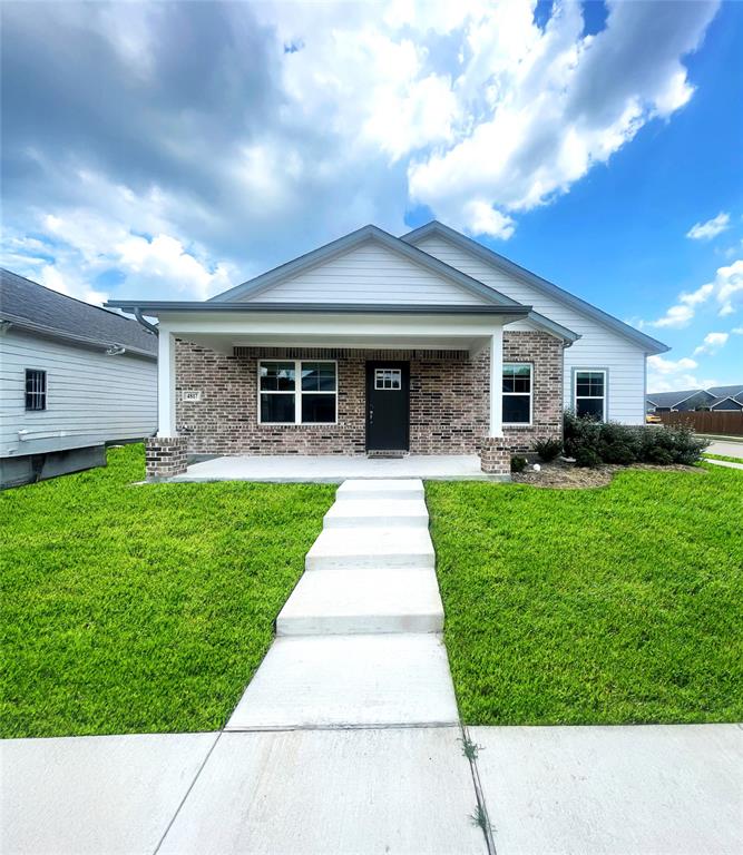 4817 Bullfrog Way Forney, TX 75126 - Photo 1 of 6 Gallery Image 1